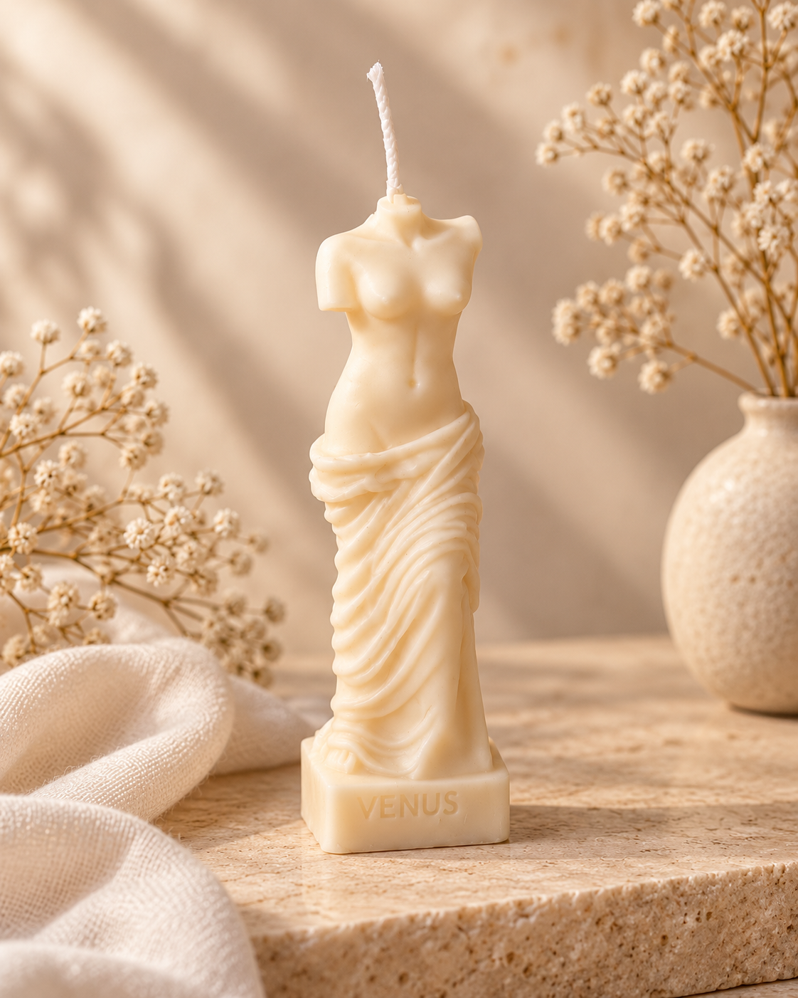 Vela escultural Venus en color beige