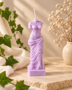 Vela escultural Venus en color lila pastel
